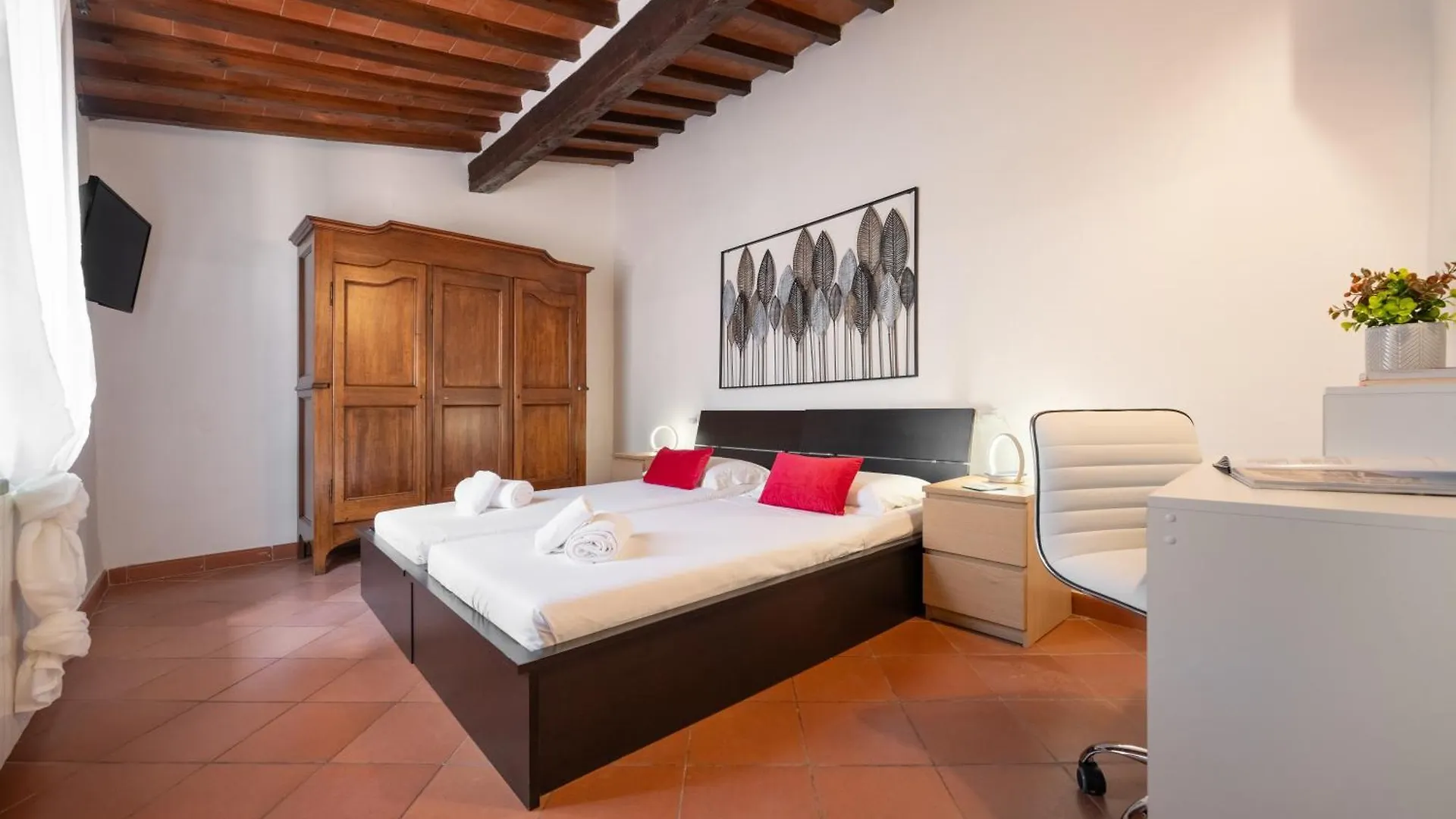 Senese 38 - Keys Of Italy Apartman Firenze